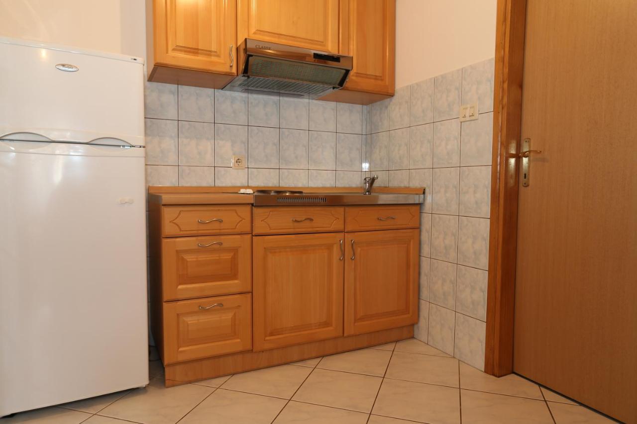Apartments Nada Baška Eksteriør bilde