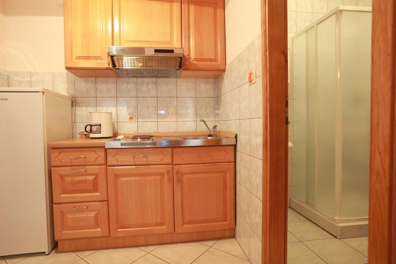 Apartments Nada Baška Eksteriør bilde